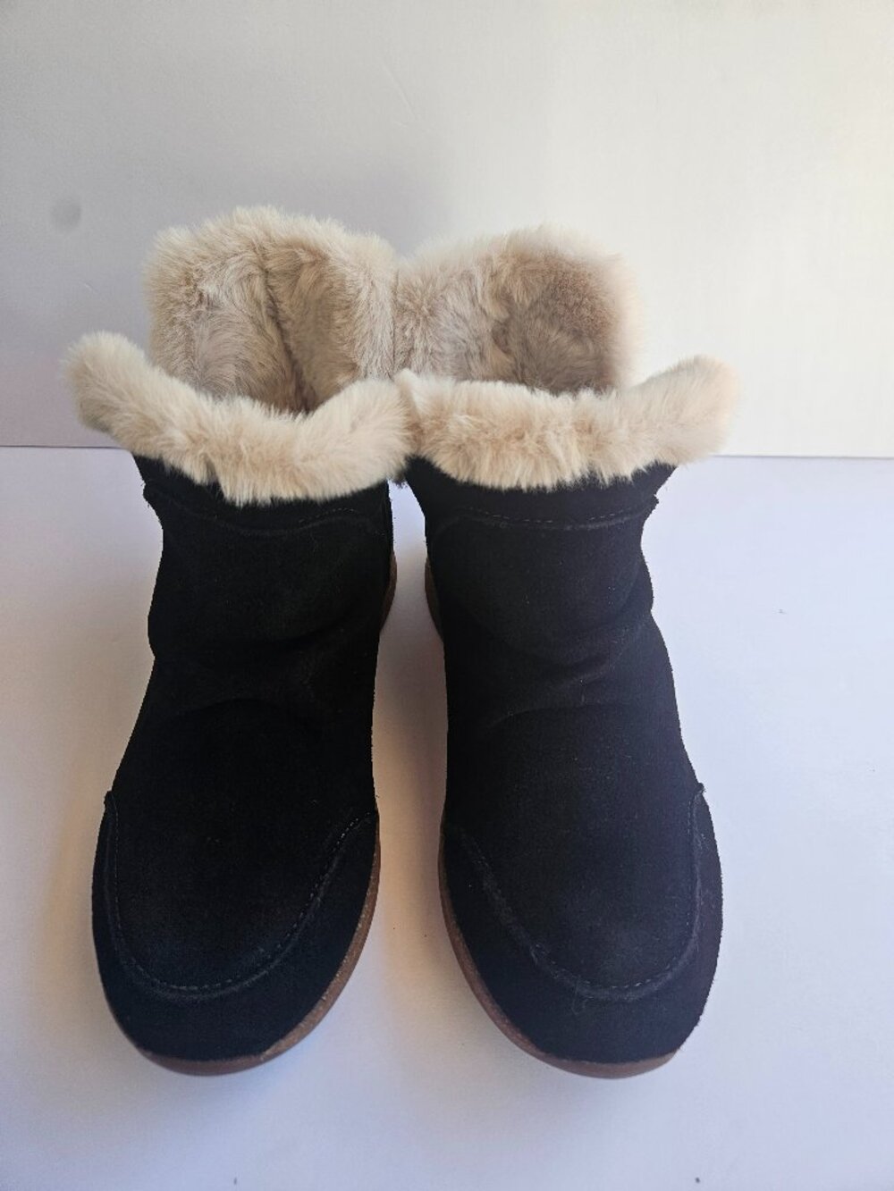 Taos Future Mid Black Suede Boots Womens 6 M FTM-14066 Water Resistant Faux Fur
